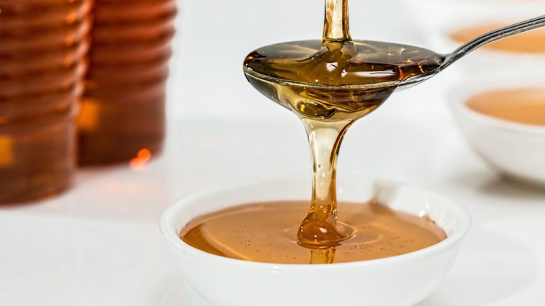Honey can use for infected heals fast