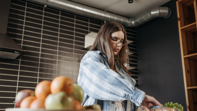 Should I Eat Lots Of Fruits And Vegetables To Lose Weight?