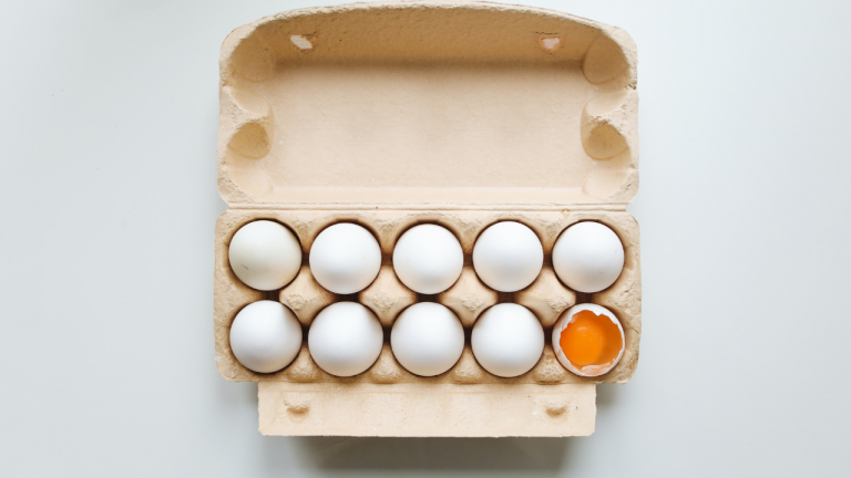 What are 3 Major Nutrients in Eggs?