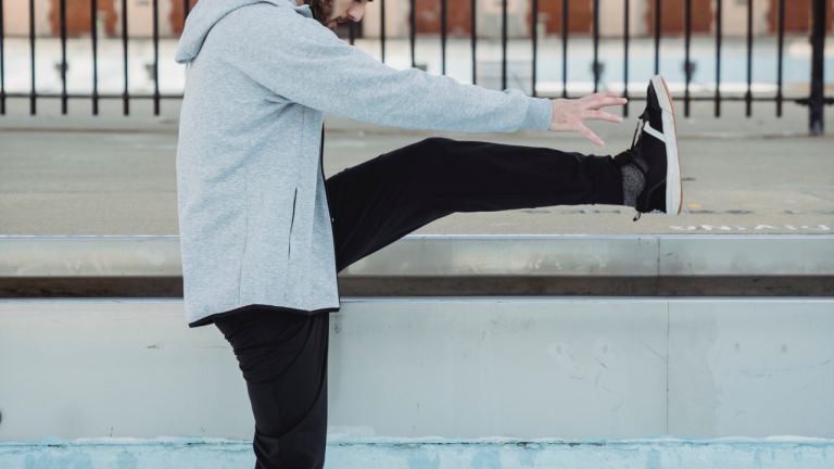 Health Benefits on Raising Your Feet to the Level of Your Heart