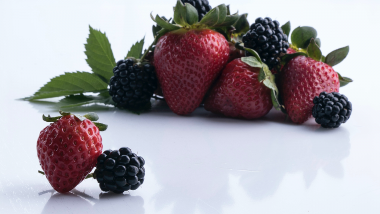 Do Berries Have More Antioxidant Activity Than Any Other Type of Vegetable?