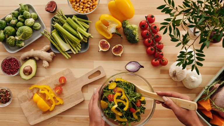 What is the Highest Amount of Protein That Vegetarians Consume Per Day, and How Much do They Weight?