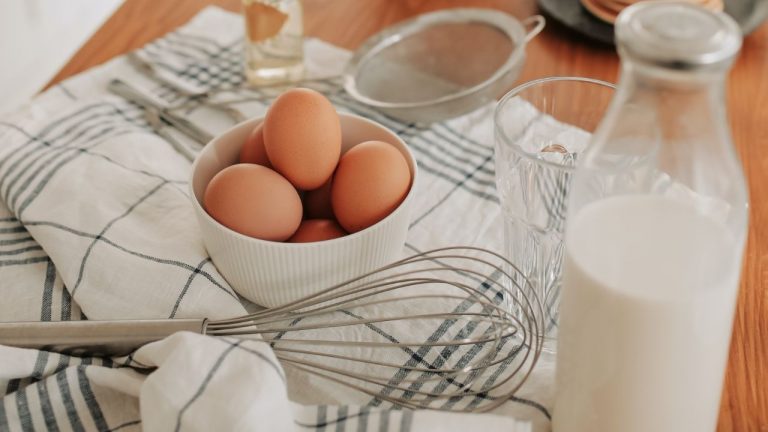 Why do People Claim Eggs and Dairy are Vegetarian When “Vegetarianism” was Originally Plant-Based?