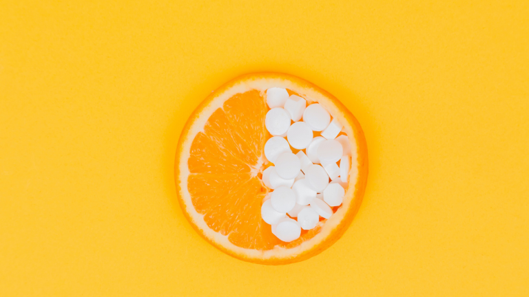 Can I Take Supplements like Vitamin C Capsules to Lighten My Skin That Has Been Damaged by the Sun?