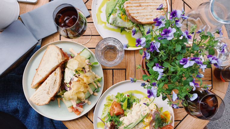 What is the Most Healthiest Breakfast One Should Incorporate in his/her Life?