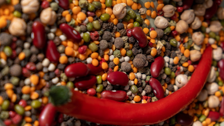 What are Green Lentils and Red Lentils?