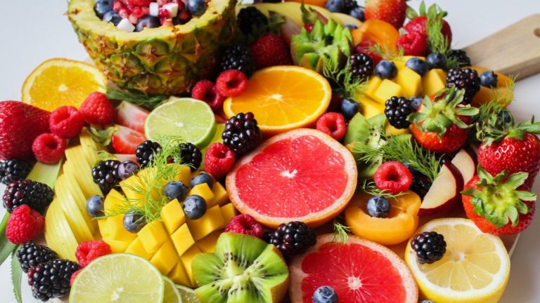 Which Fruit Has More Nutrients?