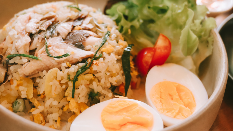 Why is Eating Rice With Eggs Filling the Stomach Quickly?