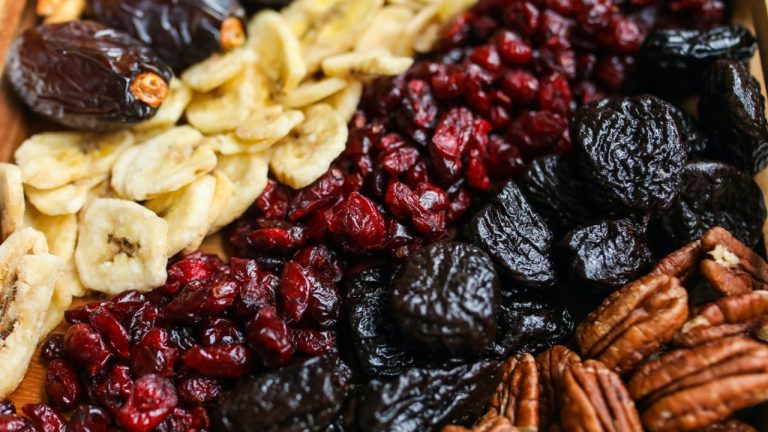 What are the Health Benefits of Dried Fruits?