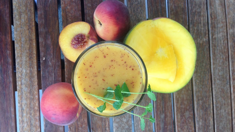 Peach Oatmeal Smoothie