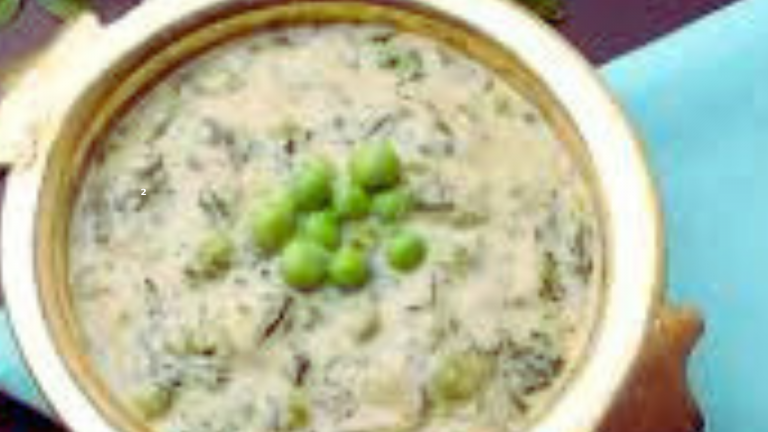 Creamy Coconut Fenugreek Peas Curry