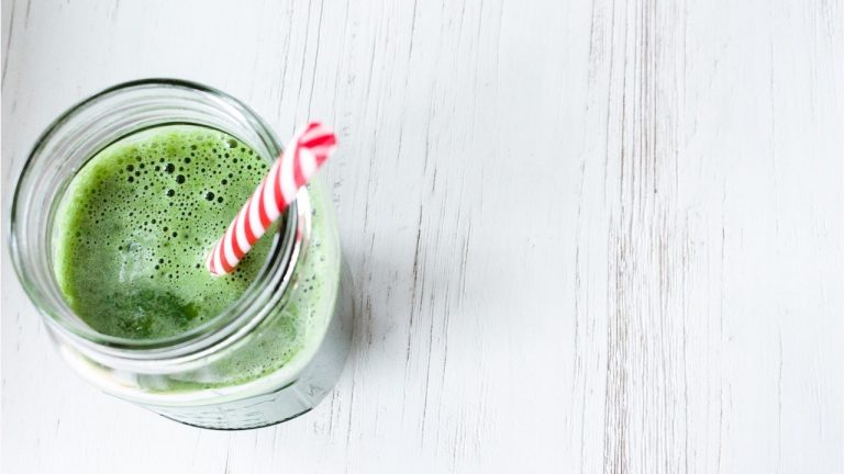 Tropical Green Smoothie Bowl