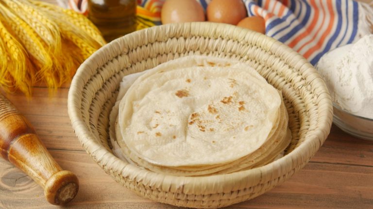 Wholesome Jowar Roti: Gluten-Free Sorghum Flatbread