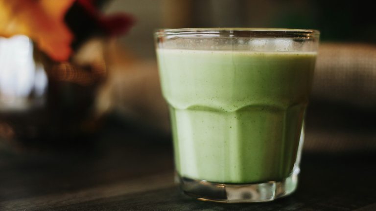 Tropical Green Bliss Smoothie