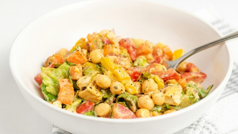 Fresh and Wholesome Chickpea Salad Delight