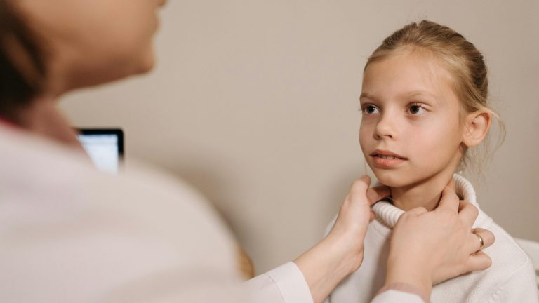 Is it Safe to Remove Tonsils? Understanding the Risks and Benefits of Tonsillectomy