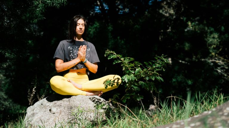 Benefits of Guided Meditation for Reducing Overthinking and Stress