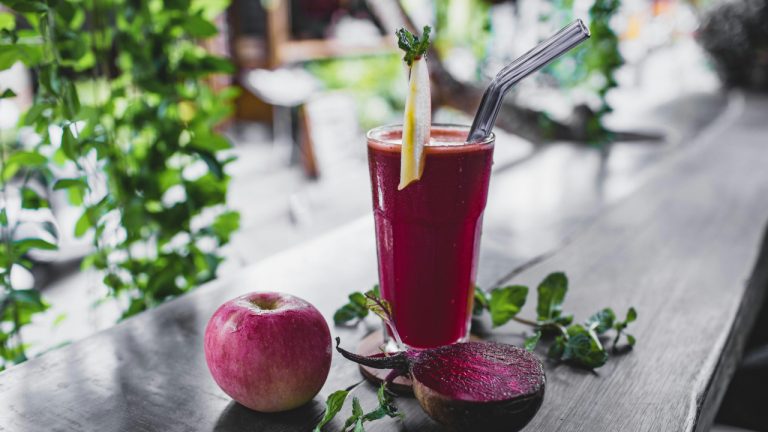 Nutrient-Rich Spinach Beet Juice