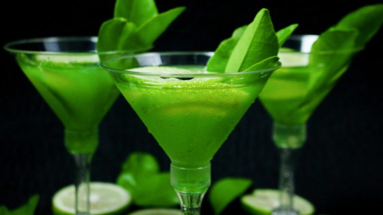 Refreshing Cucumber Mint Juice